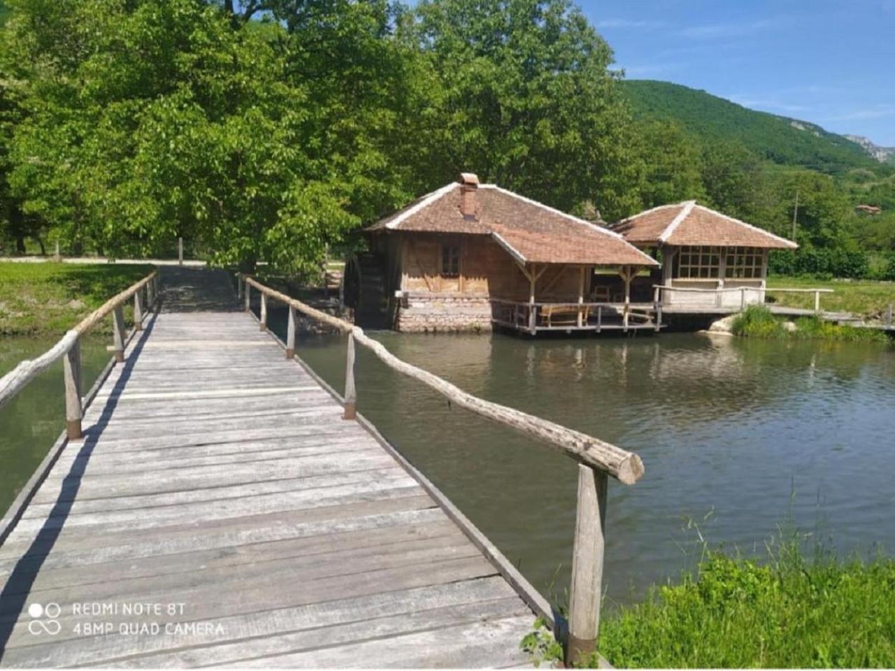 Villa Vodenica Lug Strmosten Esterno foto