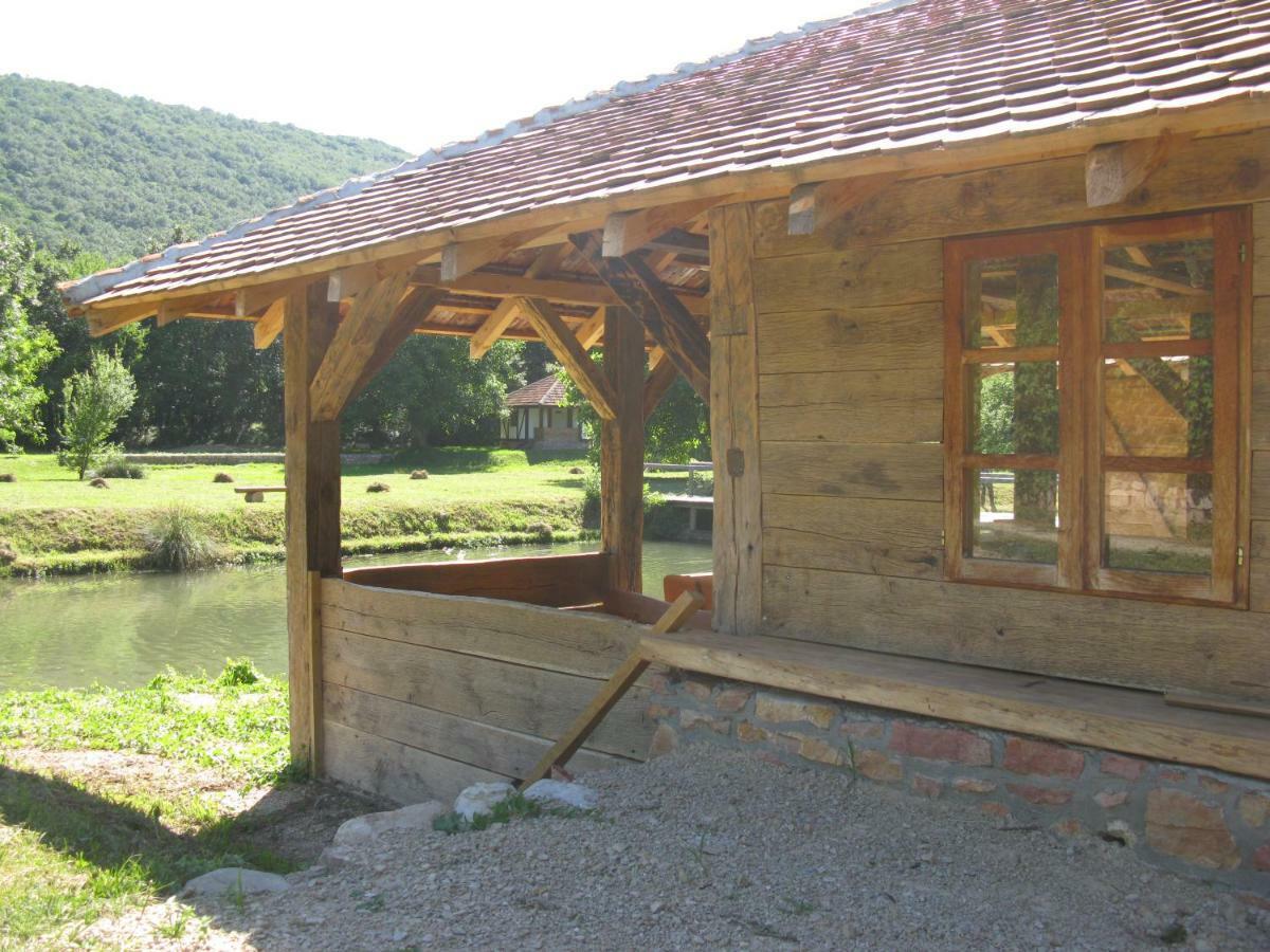 Villa Vodenica Lug Strmosten Esterno foto