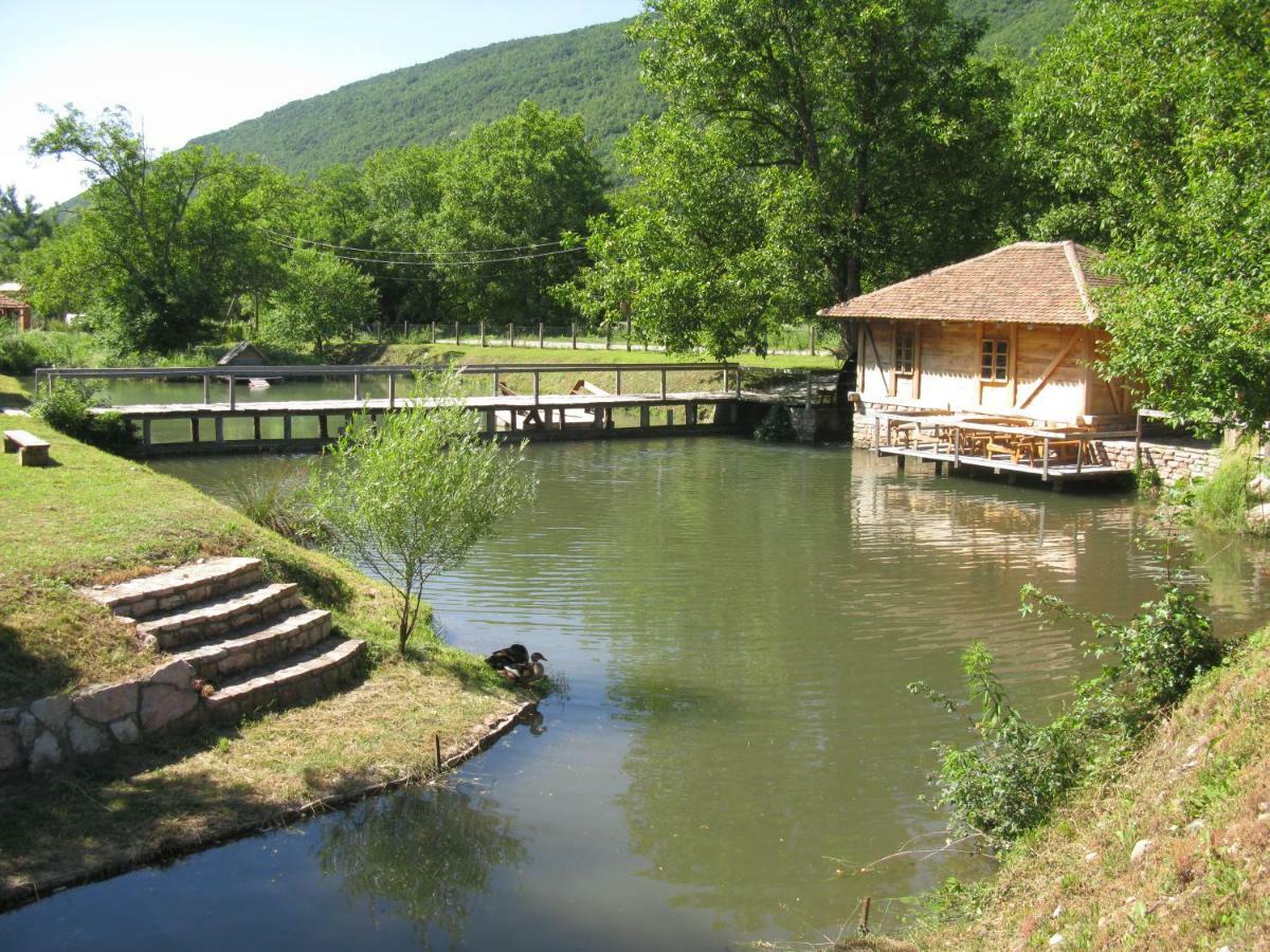 Villa Vodenica Lug Strmosten Esterno foto